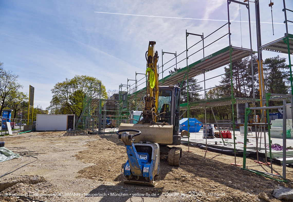 22.04.2023 - Luft- und Ebenenfotos vom Haus für Kinder in der Quiddestraße in Neuperlach